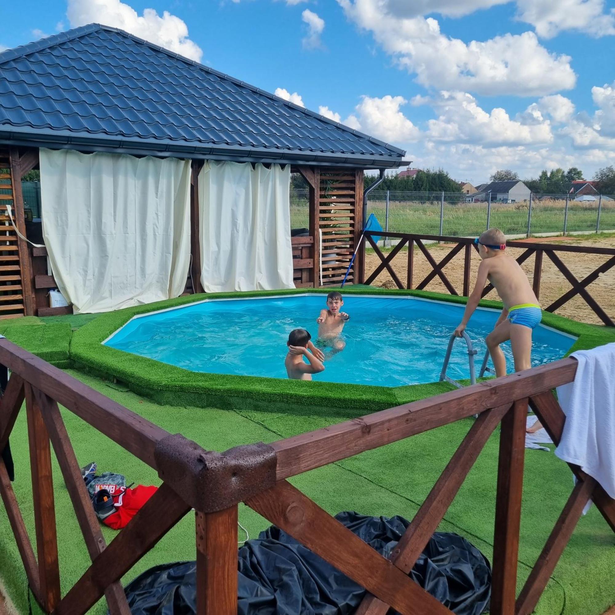 Akacjowa Villa *